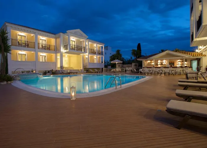 Royal 3* Nydri (Lefkada)